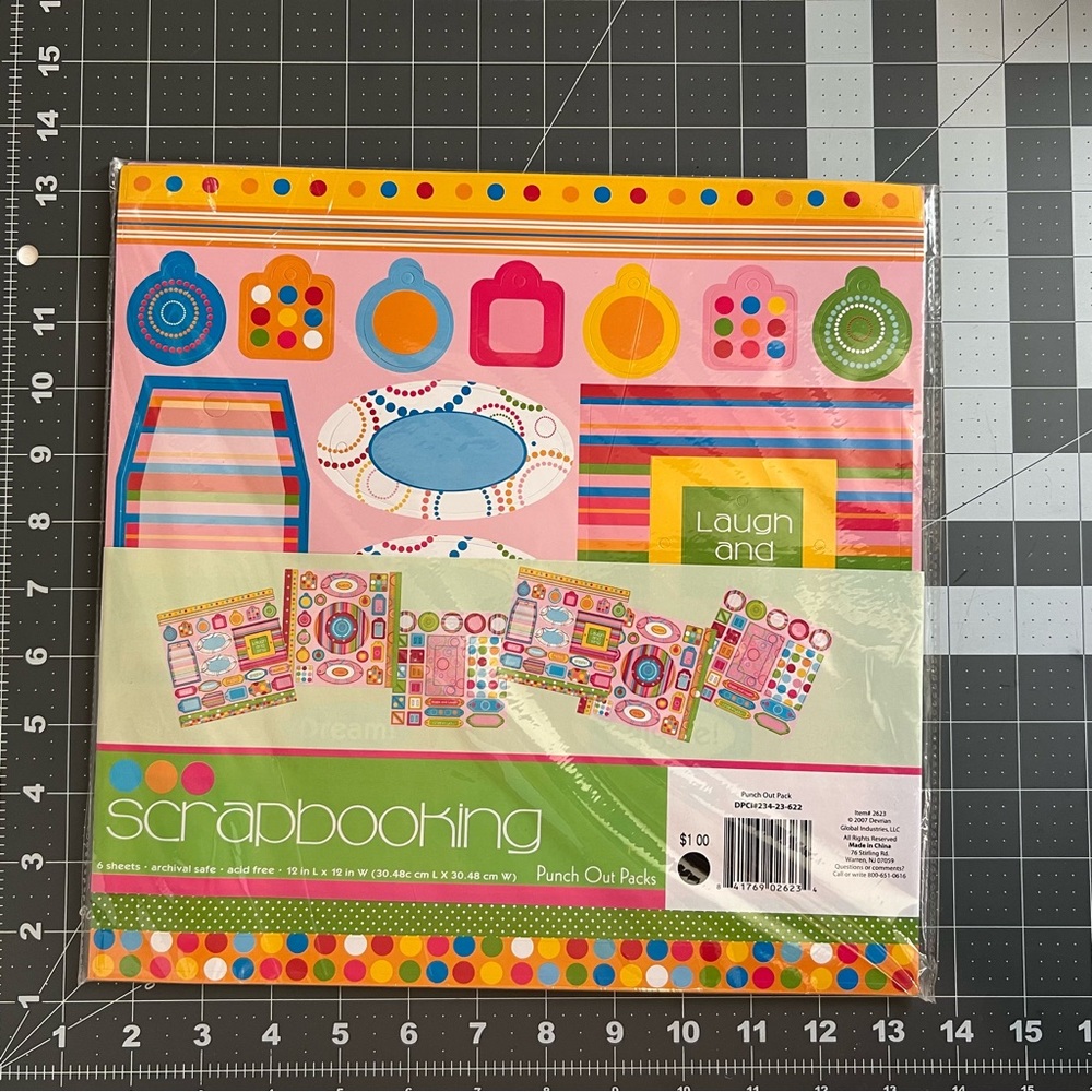 Scrapbooking Paper - Picture 3 of 3